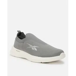 Women Spacefoam Wul Stride Walking Shoes