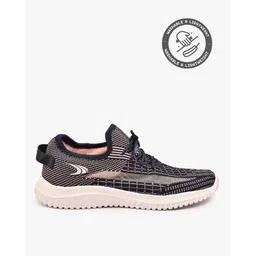 Women Textured Lace-Up Sports Shoes