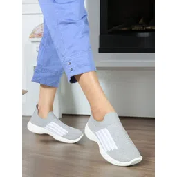 Women Woven Design Lightweight Slip On Sneakers Walking Shoes For Women