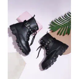 WomenBoots with Faux leather Upper
