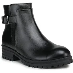 women's Black boot with zipper closure and buckle