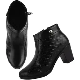 Women's Mystic Trail Shor Classic Design I Western Wears I Stylish Short I Block Heel Casual Boot