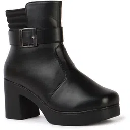 Women’s Ribbed Ankle Collar Boots | Sleek Buckle Design with Textured Style Boots For Women