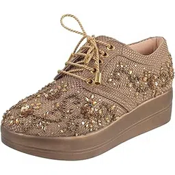 Women'sSlip On Closure Boots with Platforms