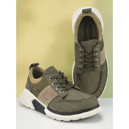 Woodland Men Colourblocked Nubuck Sneakers