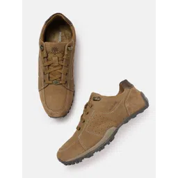 Woodland Men Leather Sneakers