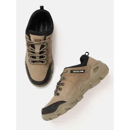 Woodland Men Nubuck Leather Textured Sneakers