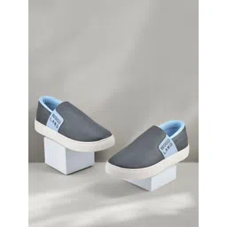 Woodland Men PU Sneakers