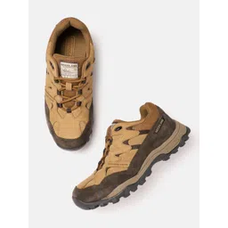 Woodland Men Round-Toe Everyday Leather Sneakers