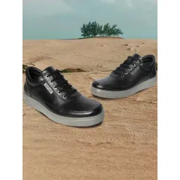 Woodland Men's Black Sneakers