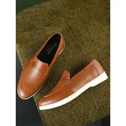 Woodman Men Textured Slip-On Sneakers
