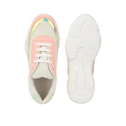 World Wear Footwear Women Sports Running Shoes