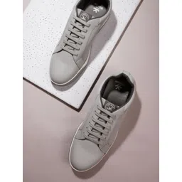 WROGN Men Solid Regular Sneakers With Minimal Brand Logo Print Detail