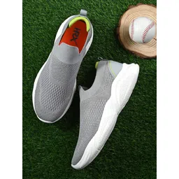 X-047 04 Walking Shoes For Men