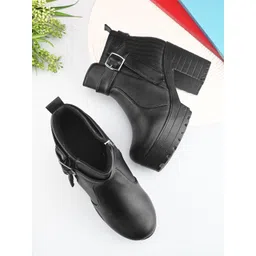XE Looks Women Round Toe Regular Boots
