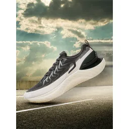 Xtep Men ACE Cushioning Pro Lace-Up Running Shoes