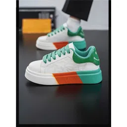 XTOON Men Colourblocked Sneakers
