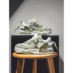 XTOON Men Printed Sneakers