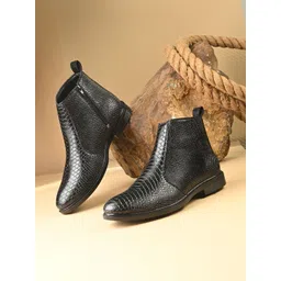 XTOON Men Textured Casual Chelsea Boots