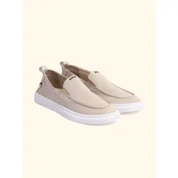 yoho Men Textured Round Toe Slip-On Sneakers