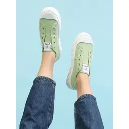 yoho Women Textured Slip-On Sneakers