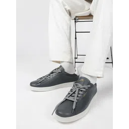 ZEESH Men Round Toe Lace-Ups Contrast Sole Lightweight Leather Sneakers