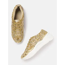 ZORI WORLD Women Embellished Sneakers